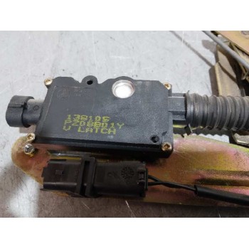 Recambio de cerradura puerta lateral izquierda para citroën c8 2.2 hdi 16v premier ii referencia OEM IAM 138105  