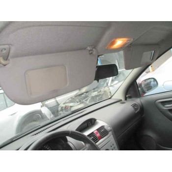 opel corsa c del año 2004