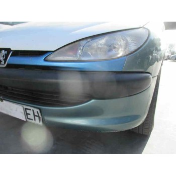 peugeot 206 berlina del año 2000