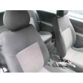 opel corsa c del año 2004