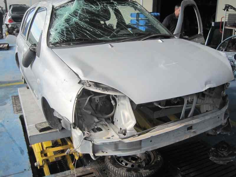 renault clio ii fase ii (b/cb0) del año 2003