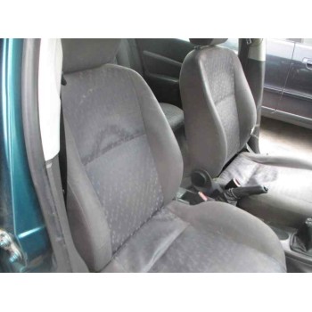 ford focus berlina (cak) del año 2001