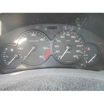 peugeot 206 berlina del año 2000