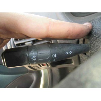 peugeot 206 berlina del año 2000