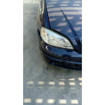 opel astra g berlina del año 2000