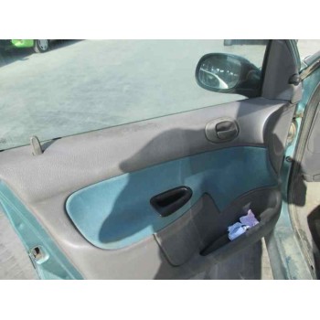 peugeot 206 berlina del año 2000