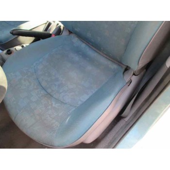 peugeot 206 berlina del año 2000