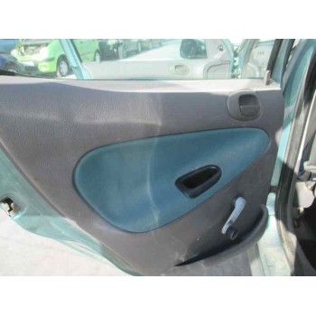 peugeot 206 berlina del año 2000