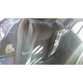 opel astra g berlina del año 2000