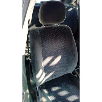 opel astra g berlina del año 2000