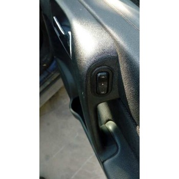 opel astra g berlina del año 2000