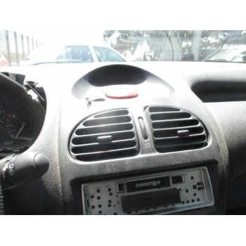 peugeot 206 berlina del año 2004