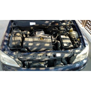 opel astra g berlina del año 2000