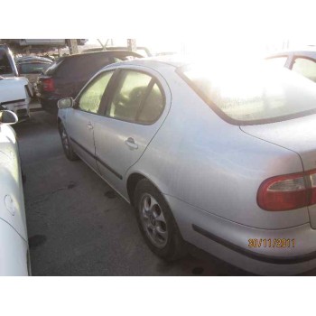 seat toledo (1m2) del año 2000