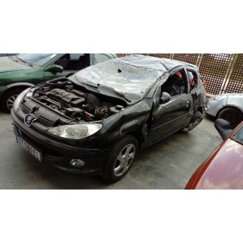 PEUGEOT 206 BERLINA