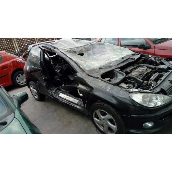 peugeot 206 berlina del año 2005