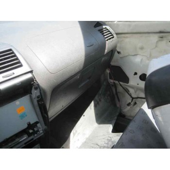 seat ibiza (6k1) del año 2001