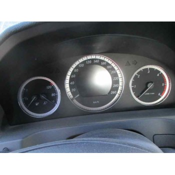 mercedes-benz clase c (w204) berlina del año 2010