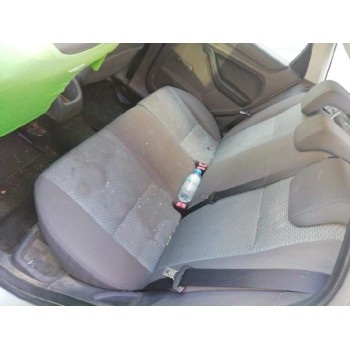 ford focus berlina (cap) del año 2006