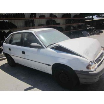 opel astra f berlina del año 1997