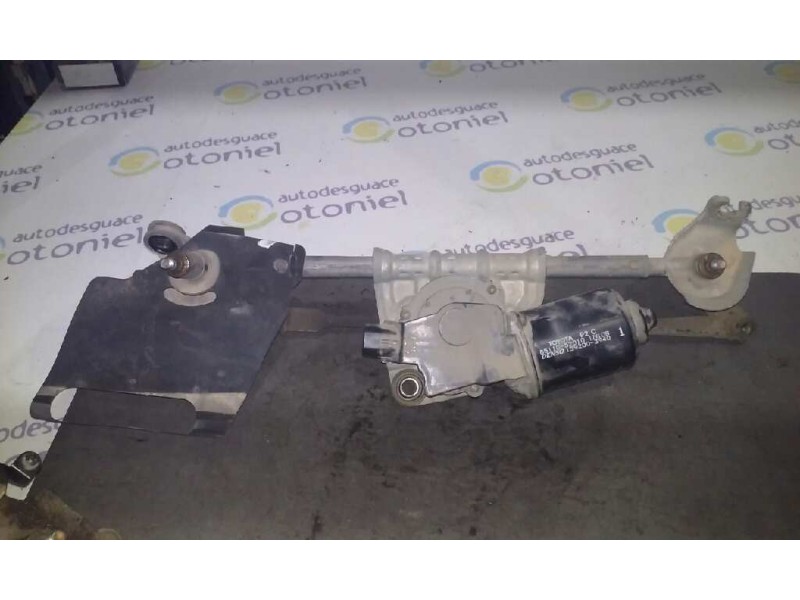 Recambio de motor limpia delantero para toyota yaris (ncp1/nlp1/scp1) 1.0 cat referencia OEM IAM   