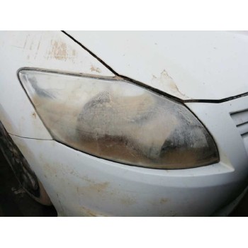 toyota auris del año 2012