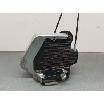 CERRADURA PUERTA TRASERA DERECHA a046693 8 pines 