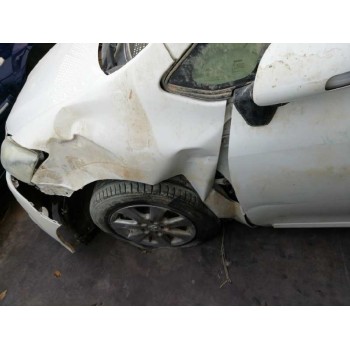 toyota auris del año 2012