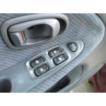 hyundai lantra berlina (rd) del año 1999