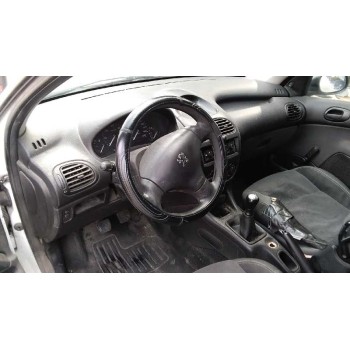 peugeot 206 berlina del año 2007