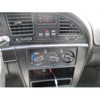 daewoo nubira berlina del año 2000