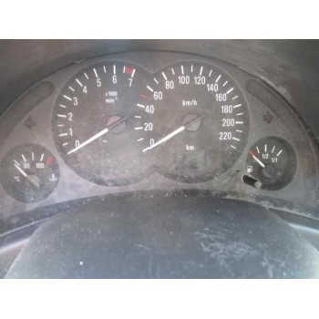 opel corsa c del año 2001