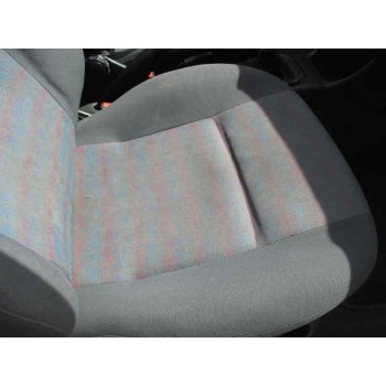 volkswagen polo berlina (6n1) del año 1996