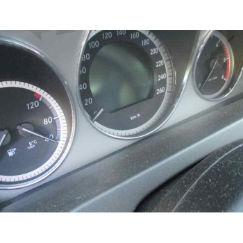 mercedes-benz clase c (w204) berlina del año 2010