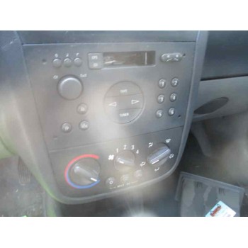 opel corsa c del año 2001