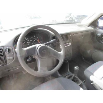 volkswagen polo berlina (6n1) del año 1996