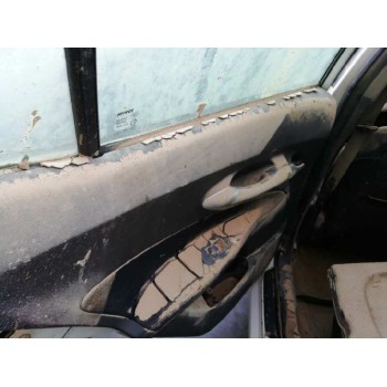 toyota auris del año 2012