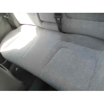 daewoo nubira berlina del año 2000