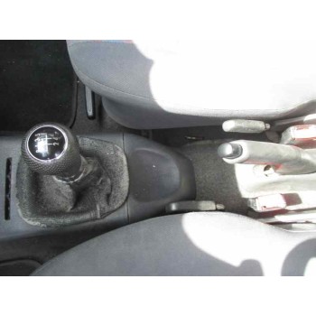 volkswagen polo berlina (6n1) del año 1996