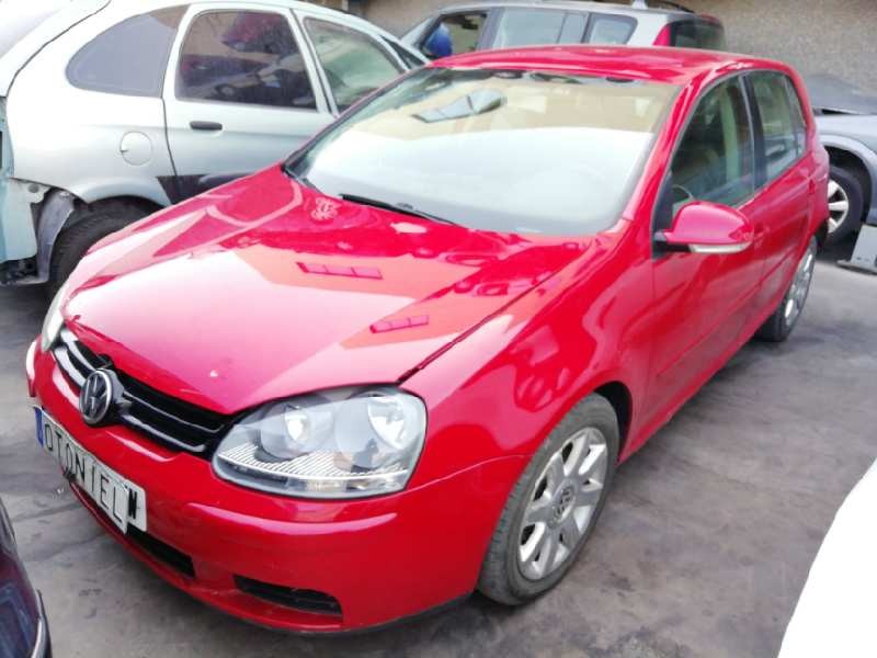 VOLKSWAGEN GOLF V BERLINA (1K1)