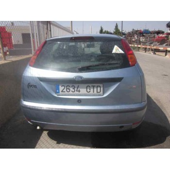 ford focus berlina (cak) del año 2004