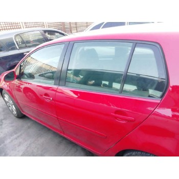 volkswagen golf v berlina (1k1) del año 2004