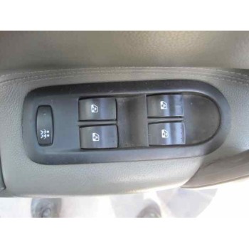 renault scenic ii del año 1950