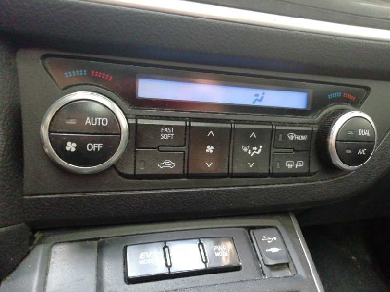 Recambio de mando climatizador para toyota auris touring sports (e18) hybrid active referencia OEM IAM   