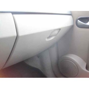 renault scenic ii del año 1950