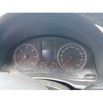 volkswagen golf v berlina (1k1) del año 2004