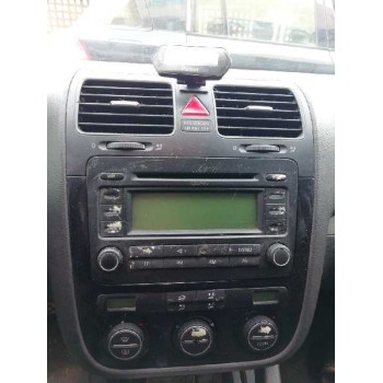 volkswagen golf v berlina (1k1) del año 2004