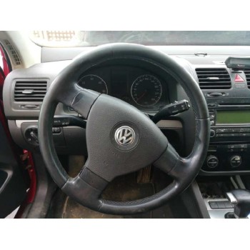 volkswagen golf v berlina (1k1) del año 2004