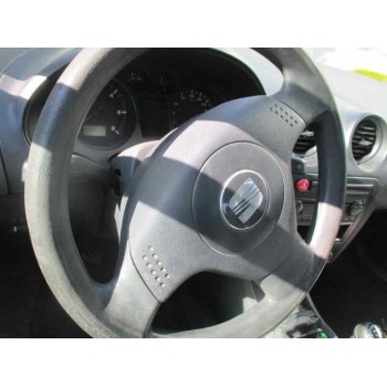 seat ibiza (6l1) del año 2003