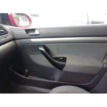 volkswagen golf v berlina (1k1) del año 2004